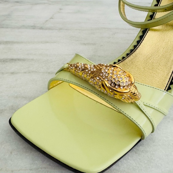 GUCCI Authentic Crystal Tiger Wedge Sandals EUR 39.5 US 9.5 Patent Leather - Picture 3 of 7